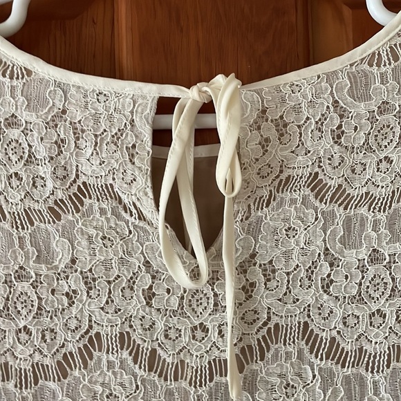 ROSE & OLIVE lace shirt size M ivory white cotton blend longsleeve - Picture 3 of 6
